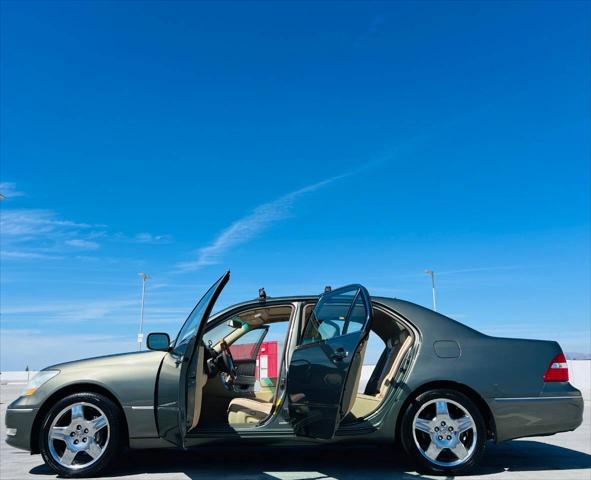 2005 Lexus LS 430 Base 4dr Sedan