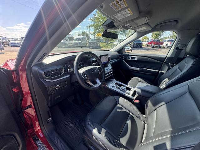 2024 Ford Explorer XLT