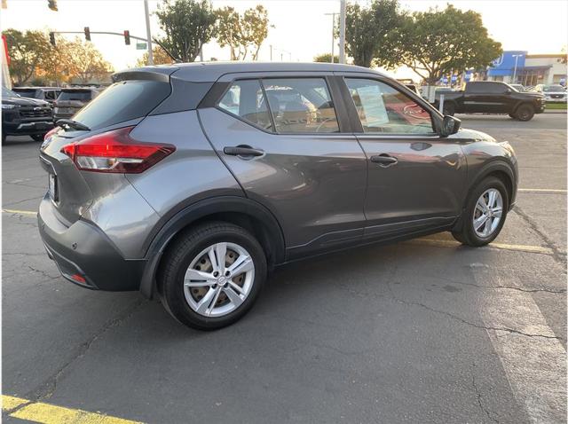 2020 Nissan Kicks S Xtronic CVT