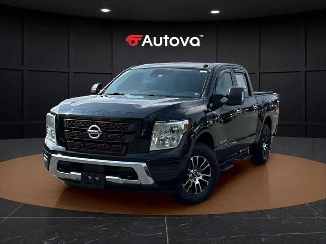 2021 Nissan Titan Crew Cab SV 4x4 for sale in Forest, VA