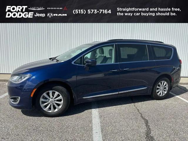 2017 Chrysler Pacifica Touring-L for sale in Fort Dodge, IA