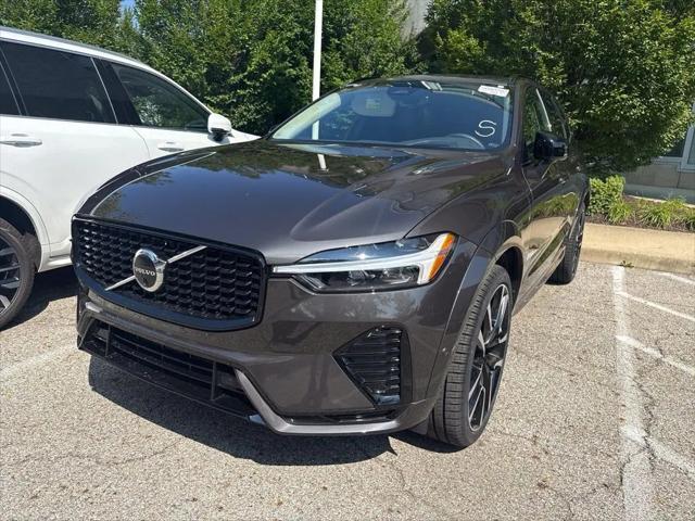 2024 Volvo XC60 Recharge T8 Ultimate Dark Theme for sale in Dublin, OH