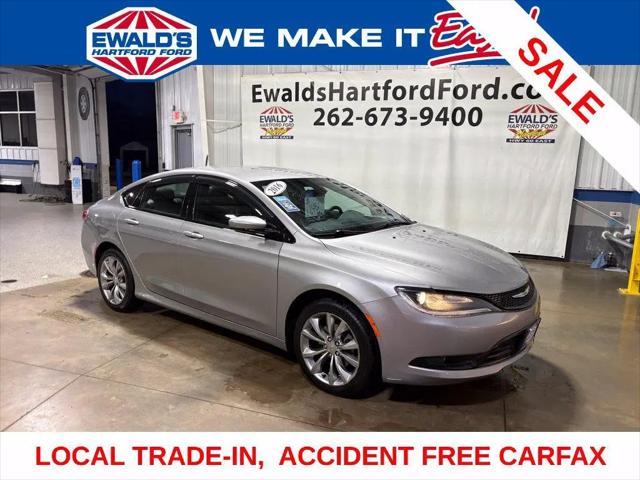 2016 Chrysler 200 S for sale in Hartford, WI