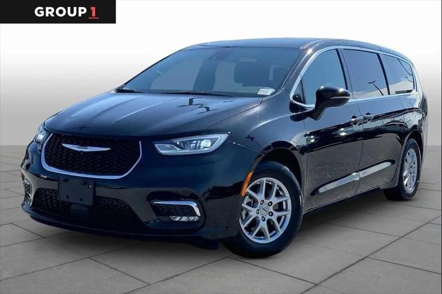 2025 Chrysler Pacifica Select for sale in Columbus, GA