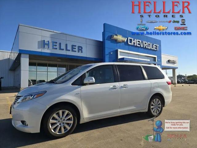 2017 Toyota Sienna Limited 7 Passenger for sale in El Paso, IL