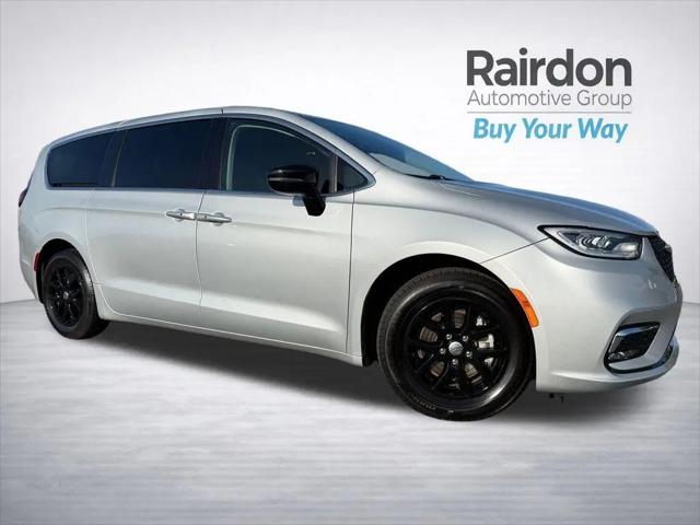 2024 Chrysler Pacifica Touring L for sale in Burlington, WA