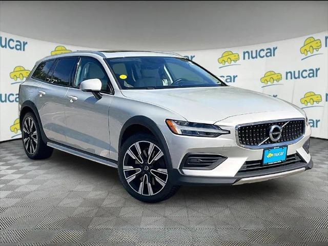 2020 Volvo V60 Cross Country T5 for sale in Westford, MA