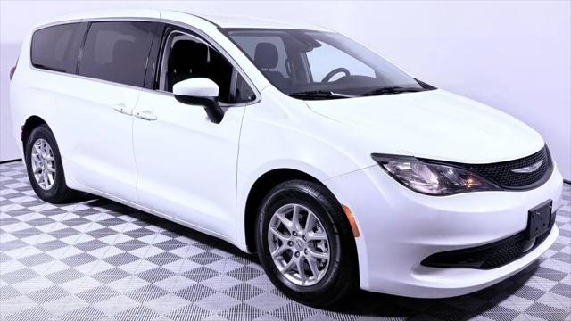 2023 Chrysler Voyager LX for sale in Lee's Summit, MO