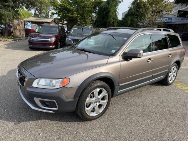 2011 Volvo XC70 T6 for sale in Farmingdale, NY
