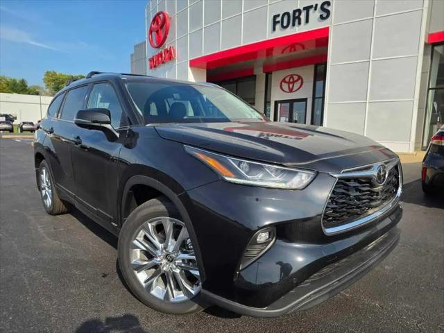 2026 Toyota Highlander Hybrid Limited for sale in North Pekin, IL