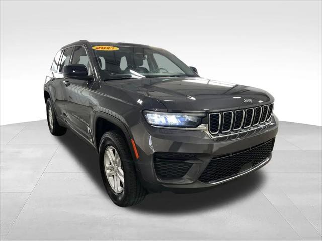 2023 Jeep Grand Cherokee Laredo 4x4 for sale in Wabash, IN