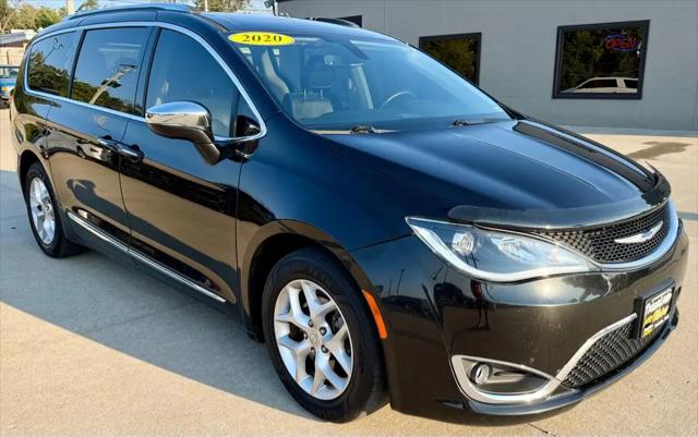 2020 Chrysler Pacifica Limited for sale in Sedalia, MO