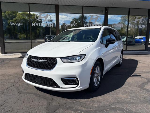 2024 Chrysler Pacifica Touring L for sale in Flagstaff, AZ