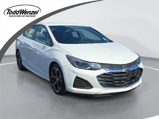 2019 Chevrolet Cruze LT for sale in Davison, MI