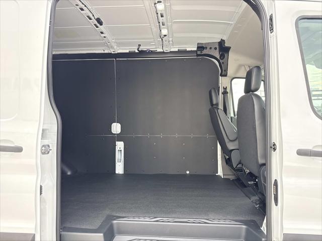 2027 Ford Transit Cargo Van Base