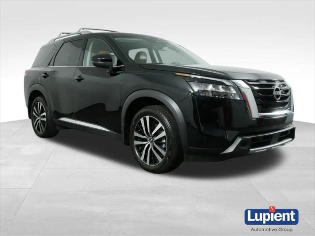 2025 Nissan Pathfinder Platinum 4WD for sale in Minneapolis, MN
