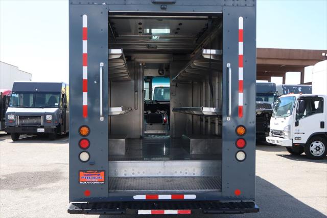 2020 Freightliner MT45G Walk-in Van