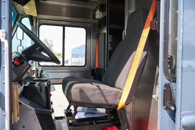 2020 Freightliner MT45G Walk-in Van