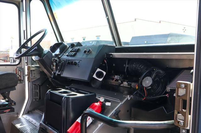2020 Freightliner MT45G Walk-in Van