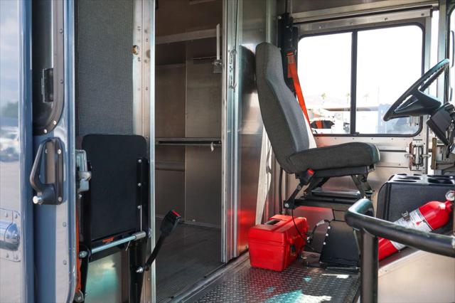 2020 Freightliner MT45G Walk-in Van