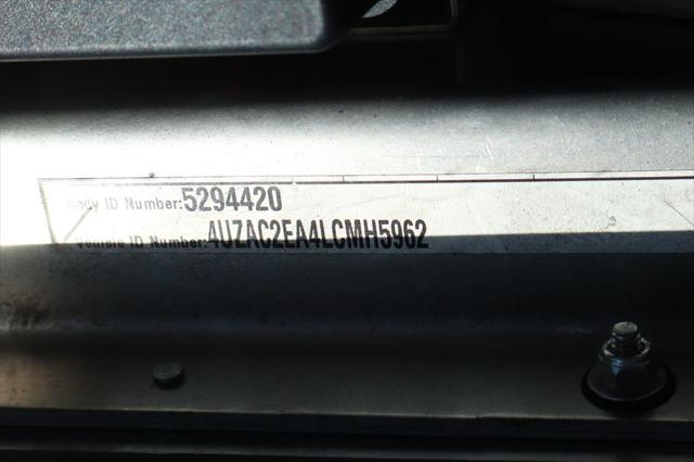 2020 Freightliner MT45G Walk-in Van