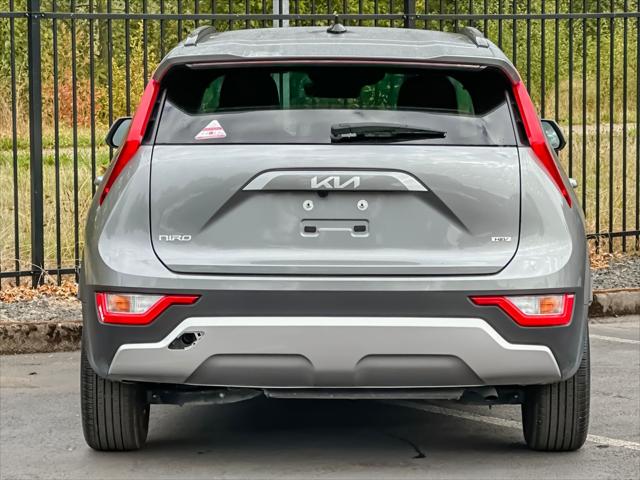 2025 Kia Niro LX