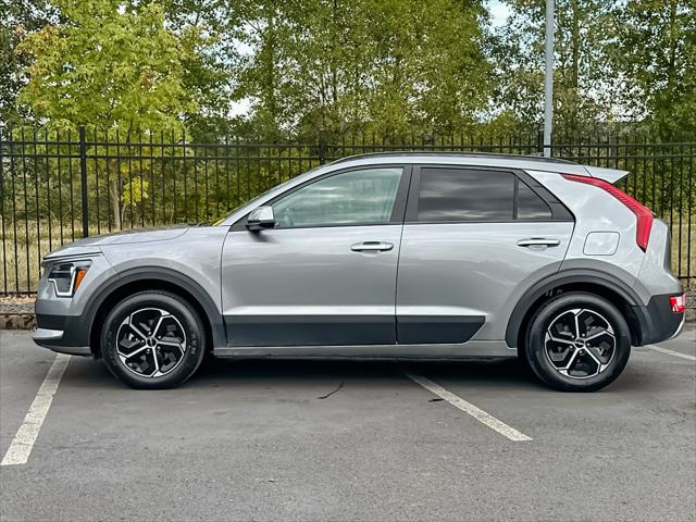 2025 Kia Niro LX
