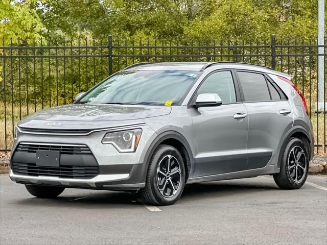 2025 Kia Niro LX