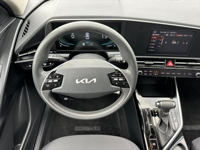 2025 Kia Niro LX
