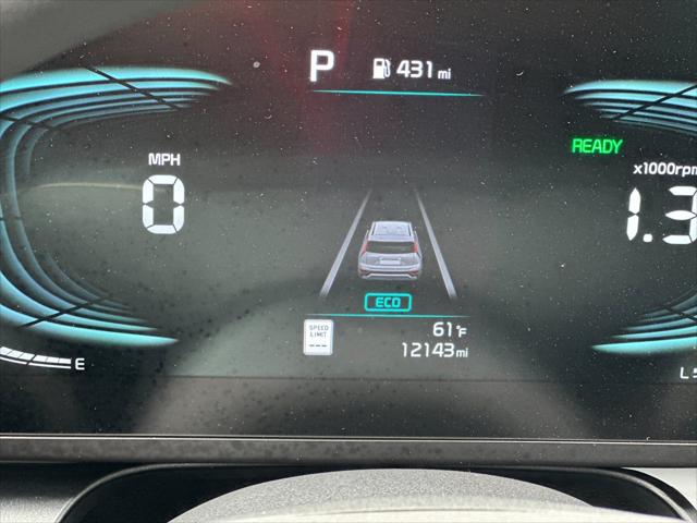2025 Kia Niro LX
