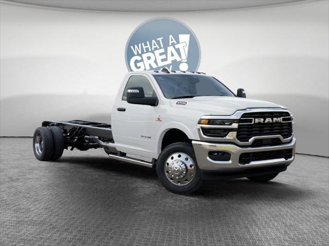 2027 RAM Ram 5500 Chassis Cab RAM 5500 BIG HORN CHASSIS REGULAR CAB 4X4 120 CA