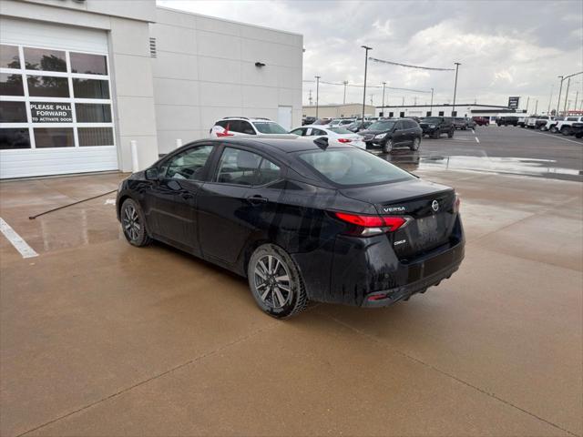 2021 Nissan Versa SV Xtronic CVT
