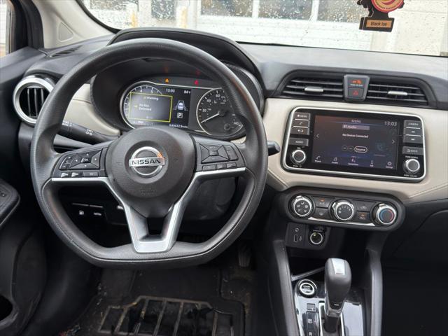 2021 Nissan Versa SV Xtronic CVT