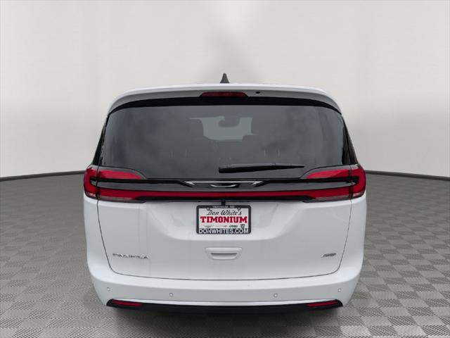 2027 Chrysler Pacifica Select AWD