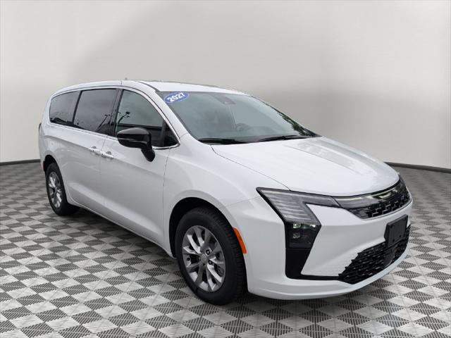 2027 Chrysler Pacifica Select AWD