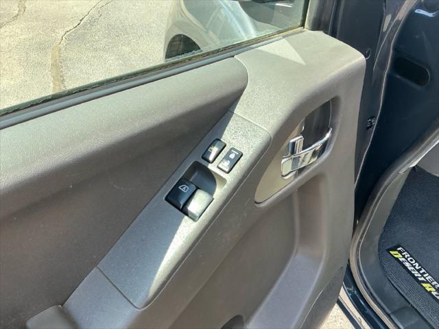 Used 2013 Nissan Frontier Desert Runner For Sale in Muscle Shoals, AL