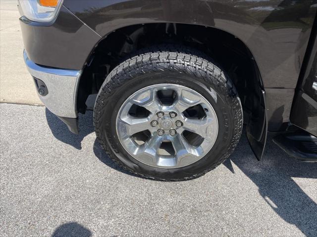 2019 Ram 1500 Big Horn/Lone Star Crew Cab 4x4 57 Box