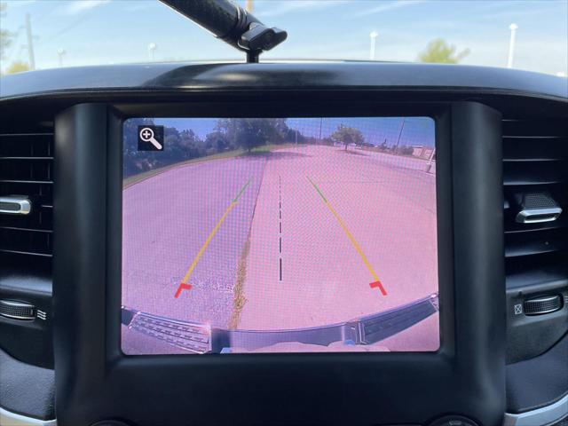 2019 Ram 1500 Big Horn/Lone Star Crew Cab 4x4 57 Box