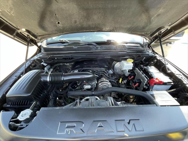 2019 Ram 1500 Big Horn/Lone Star Crew Cab 4x4 57 Box
