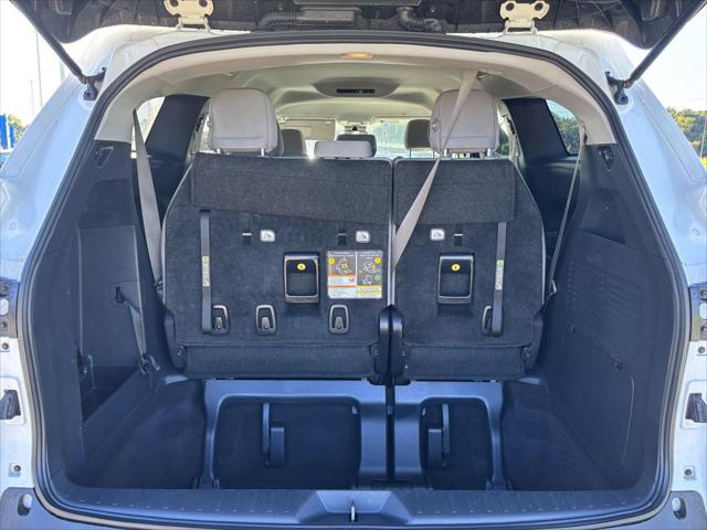 Used 2025 Toyota Sienna LE For Sale in Jackson, MI