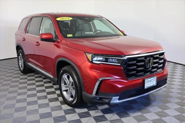 2025 Honda Pilot EX-L for sale in Johnston, RI