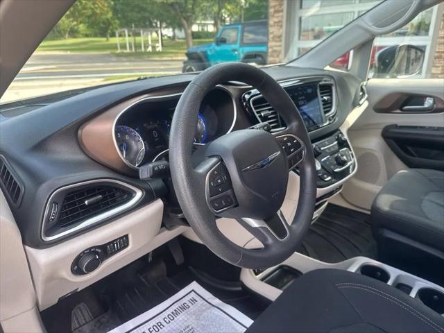 2017 Chrysler Pacifica Touring