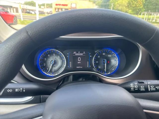 2017 Chrysler Pacifica Touring