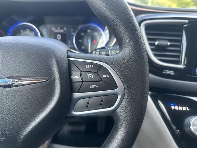 2017 Chrysler Pacifica Touring