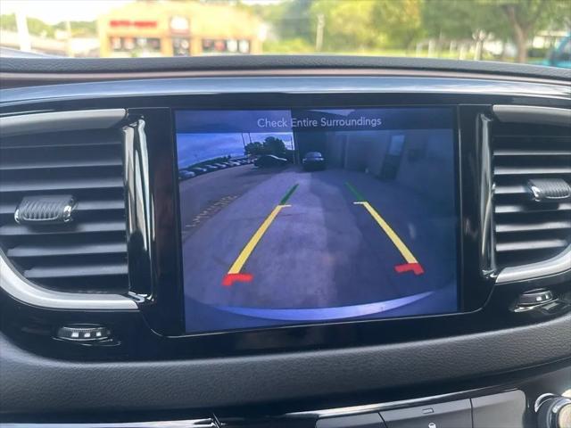 2017 Chrysler Pacifica Touring