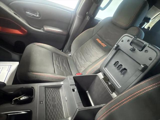 2025 Nissan Frontier Crew Cab PRO-4X 4x4
