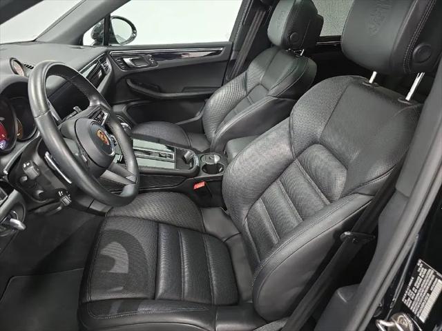2023 Porsche Macan Macan