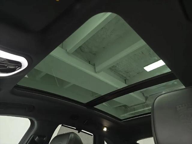 2023 Porsche Macan Macan