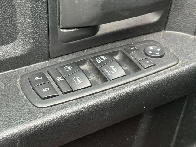 2018 Ram 1500 Express Quad Cab 4x4 64 Box