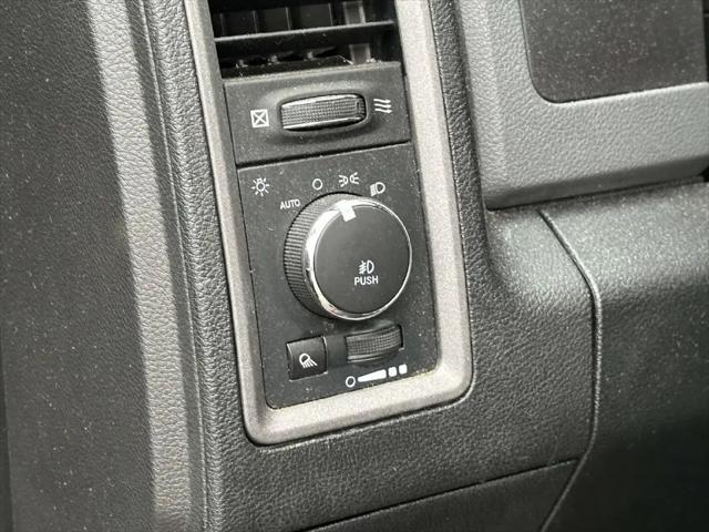 2018 Ram 1500 Express Quad Cab 4x4 64 Box